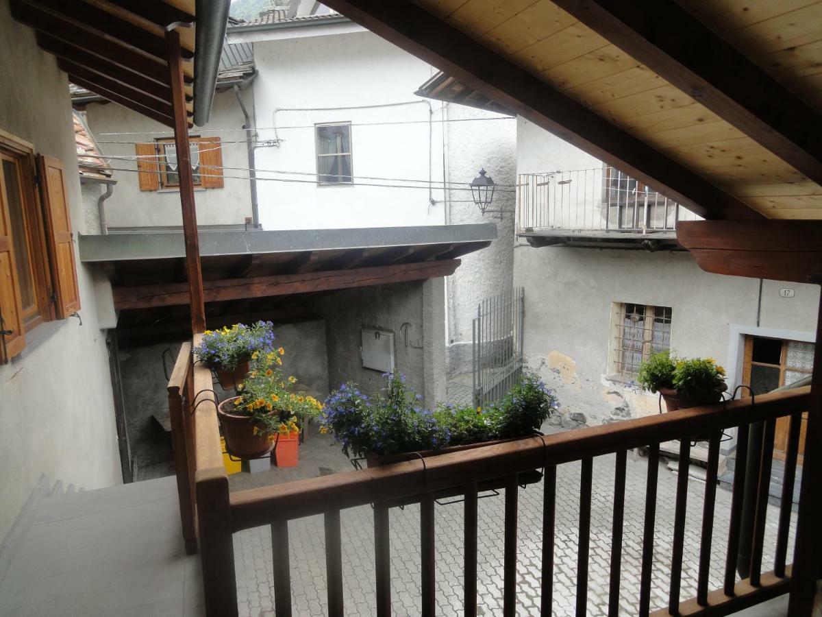 Martorey Cir 10 Verrès Екстериор снимка